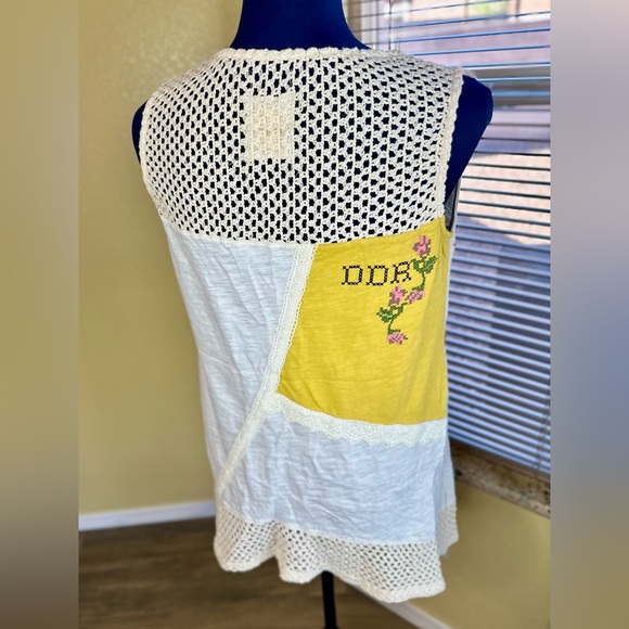 EUC Double D Ranchwear Horse & Flower A-Line Cottagecore Sleeveless Top - Picture 11 of 14